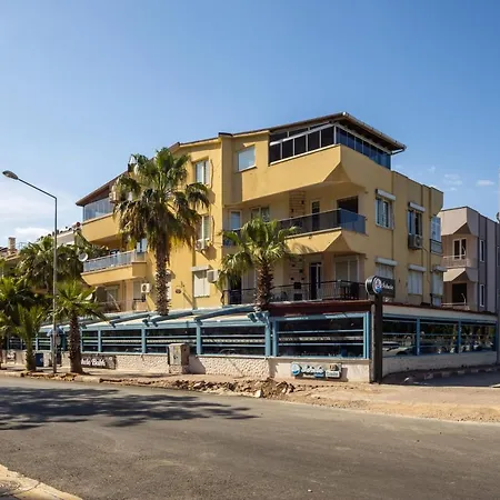 Close Beach Wide Duplex Sea View And Big Terrace Apartament Antalya
